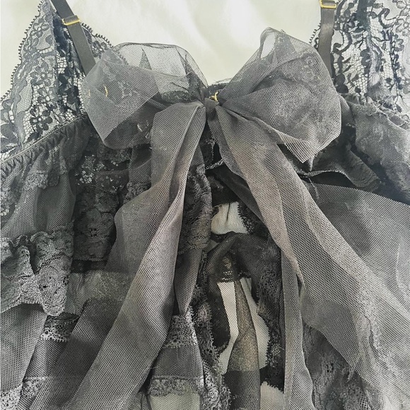 Victoria’s Secret Large Black Lace Baby Doll Lingerie Tank Open Back Bow - Picture 3 of 4